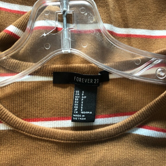 Forever 21 Long Sleeve Crop Top - Picture 4 of 4